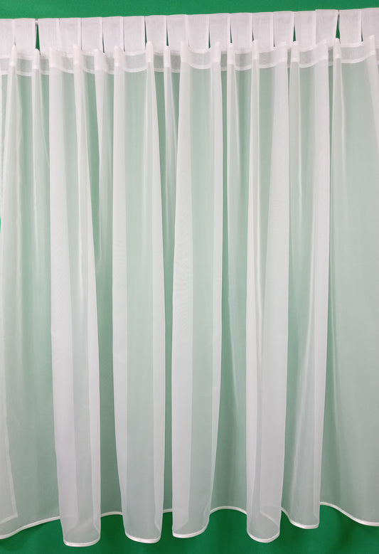 Curtain with suspenders